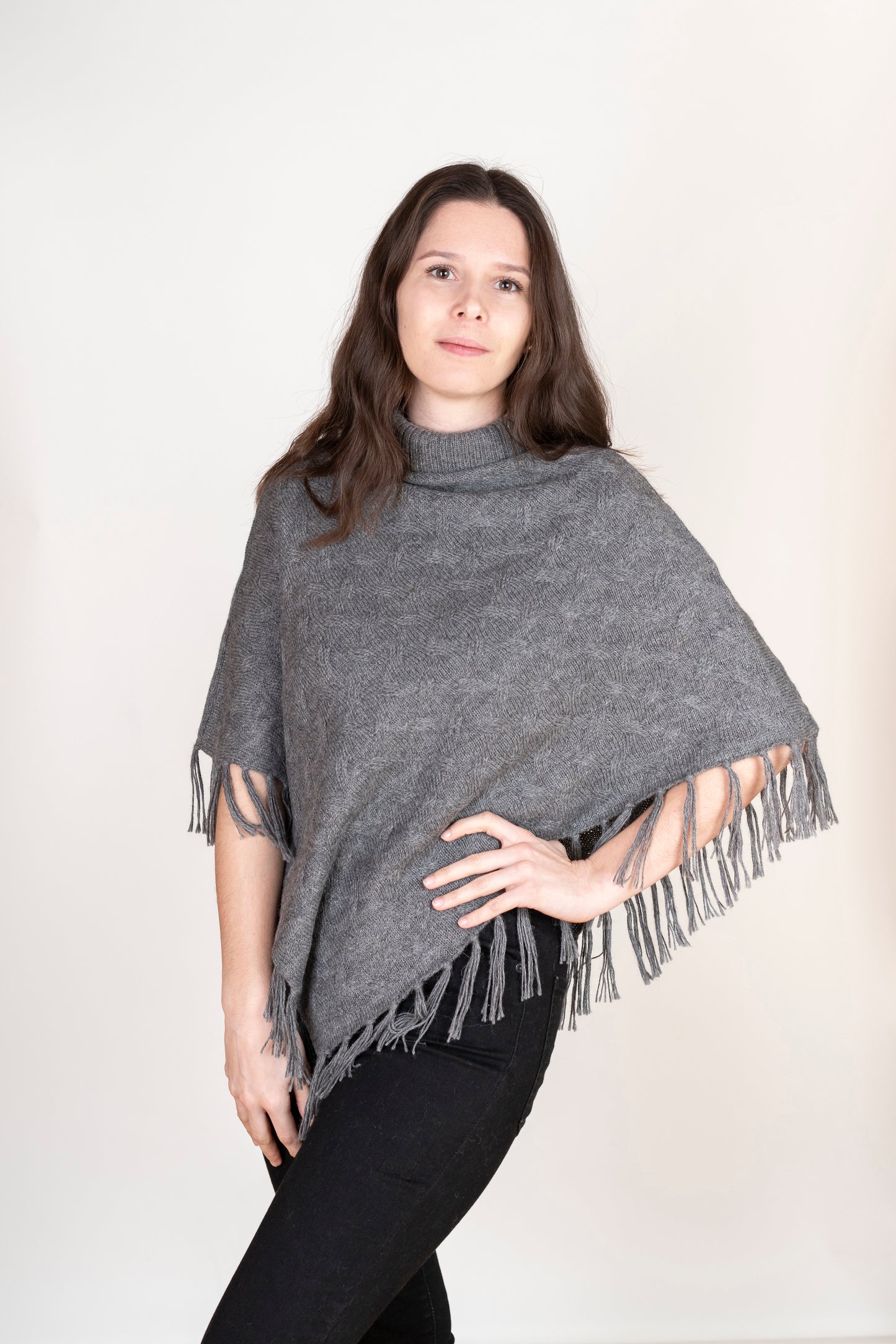 Rollkragen Poncho