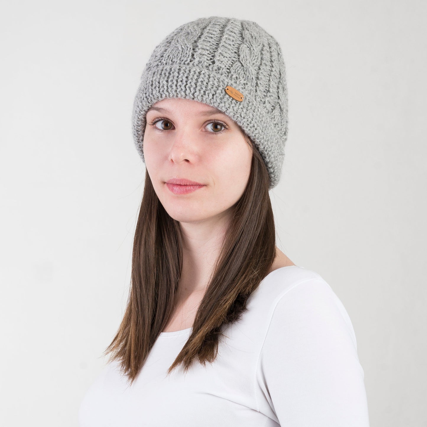 Strickhaube mit Zopfmuster